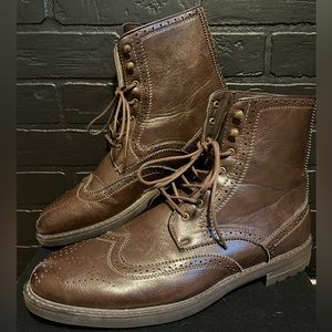 Braveman Wingtip Dress Boots. Men size 10.5. A-0006